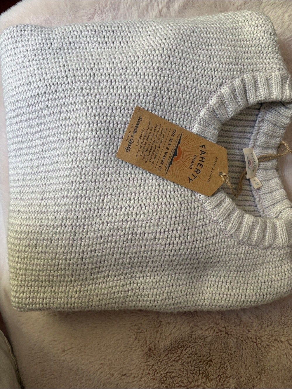 Faherty heirloom cotton sweater - Picture 4 of 4
